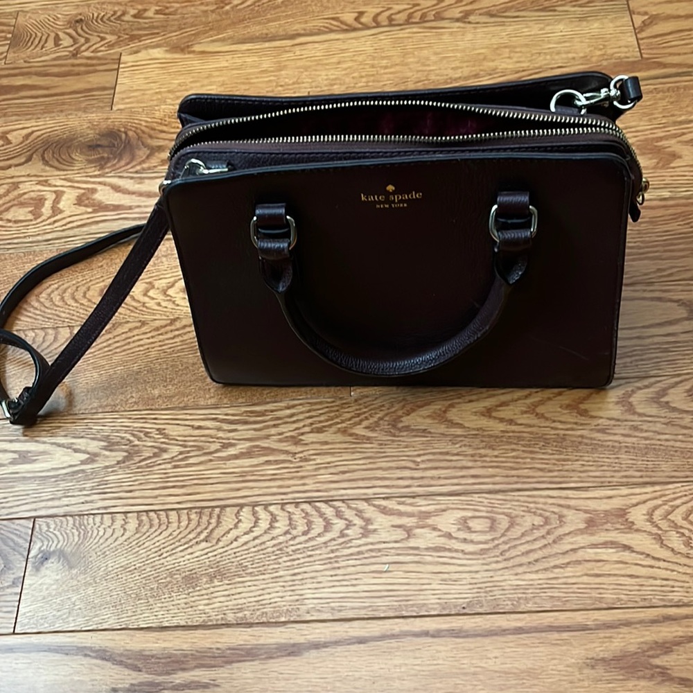 Kate Spade Mulberry Street Lise hand bag in burgundy. Perfect condition inside.
